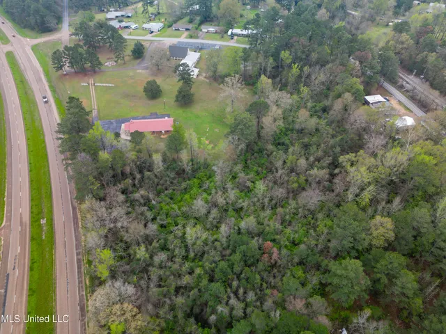 $305,000 | 49 S Highway, Florence, MS 39073