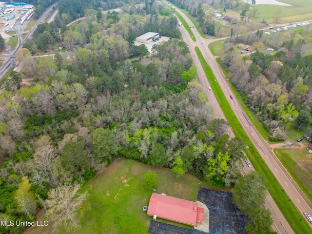 $305,000 | 49 S Highway, Florence, MS 39073