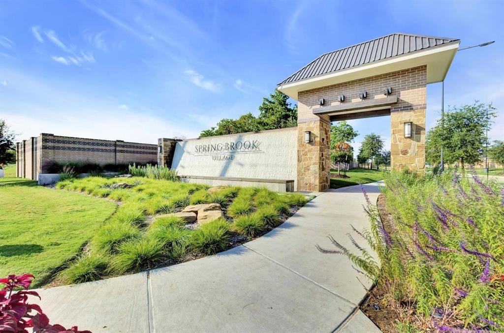 4113 Fig Grv Street Houston, TX 77080 - Photo 17 of 22 Spring Brook Village is a gated, master planned community in Spring Branch with so many amenities to enjoy.