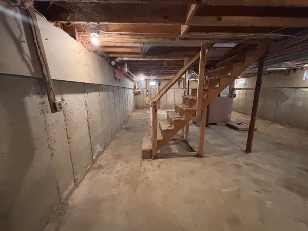 $250,000 | 1444 South Clary Road, Jefferson, ME 04348