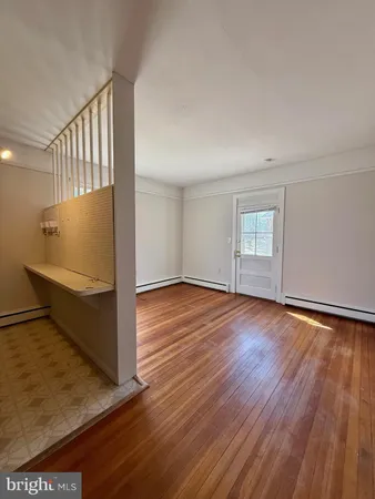 $995 | 1503 North Broom Street, Unit 2B, Wilmington, DE 19806