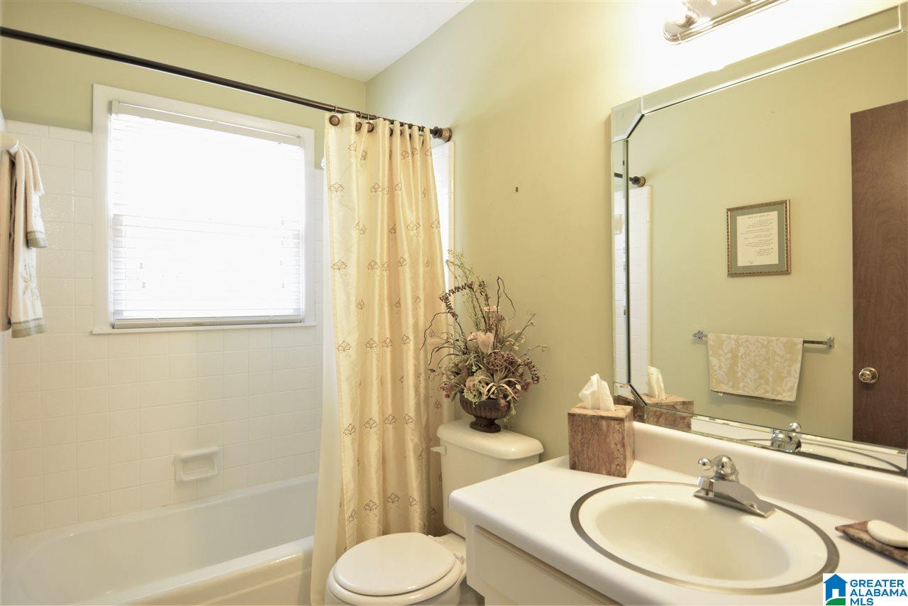 921 Cherokee Trail Anniston, AL 36206 - Photo 29 of 45