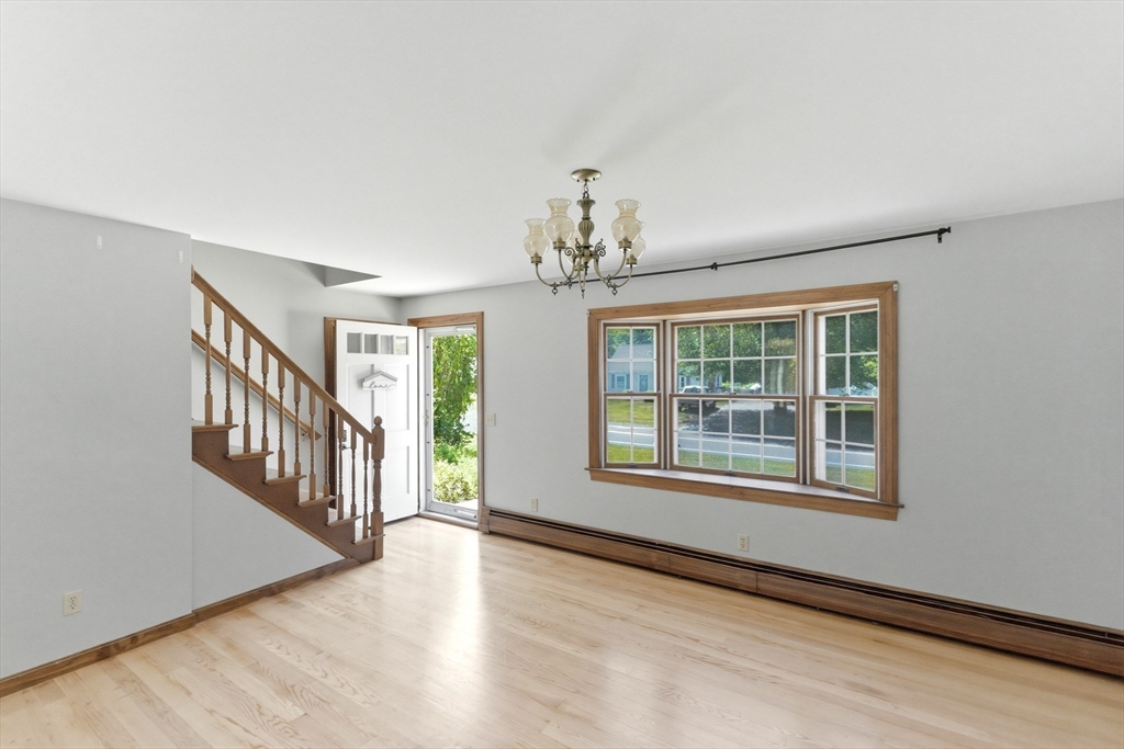 474 Orchard Street Raynham, MA 02767 - Photo 9 of 38