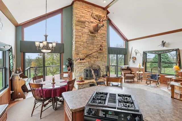 $699,900 | 4700 Hazy Lane, Highland, WI 53543