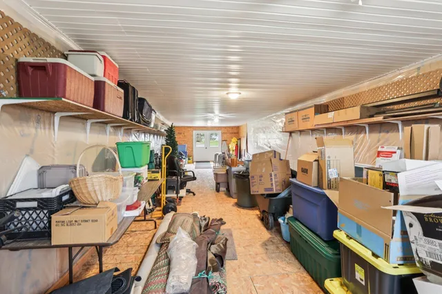 $699,900 | 4700 Hazy Lane, Highland, WI 53543