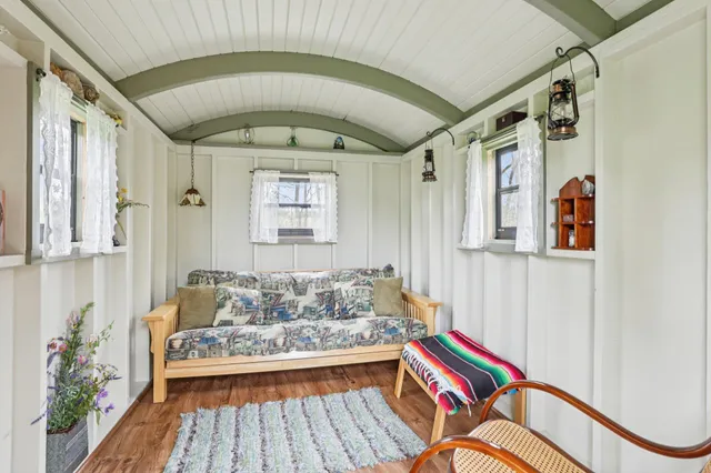 $699,900 | 4700 Hazy Lane, Highland, WI 53543