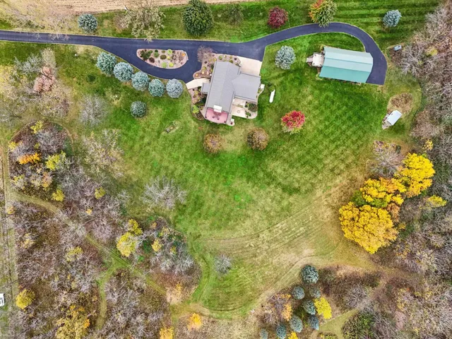 $699,900 | 4700 Hazy Lane, Highland, WI 53543