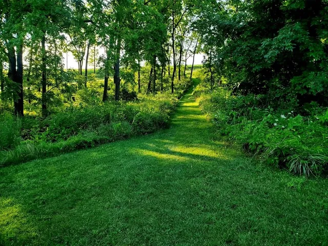 $699,900 | 4700 Hazy Lane, Highland, WI 53543