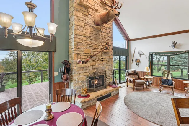 $699,900 | 4700 Hazy Lane, Highland, WI 53543