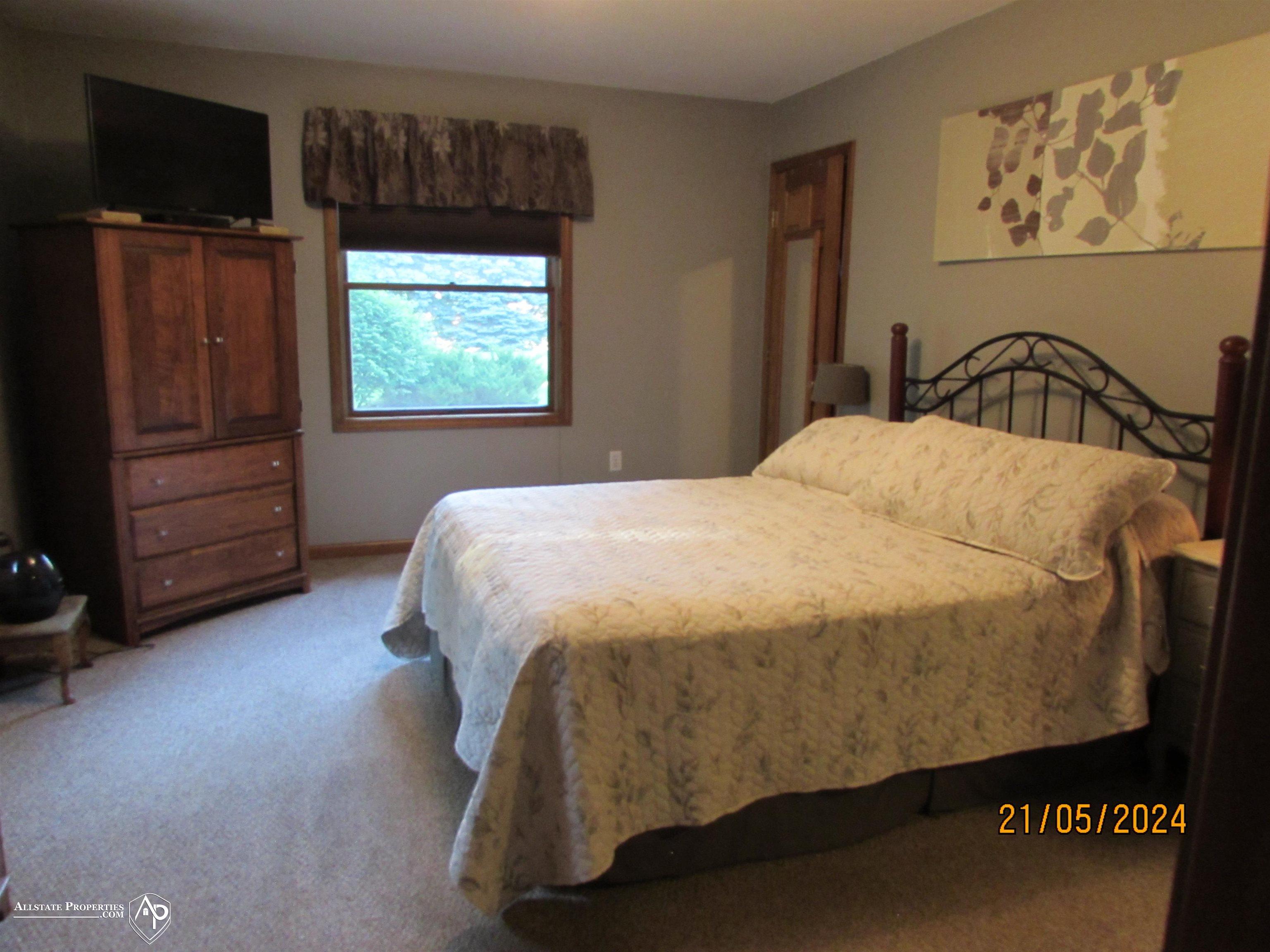 8025 East Potter Road Davison, MI 48423 - Photo 19 of 34 50142676-842bc43f-51c8-4ff0-90fd-fe443bd573d8.JPG