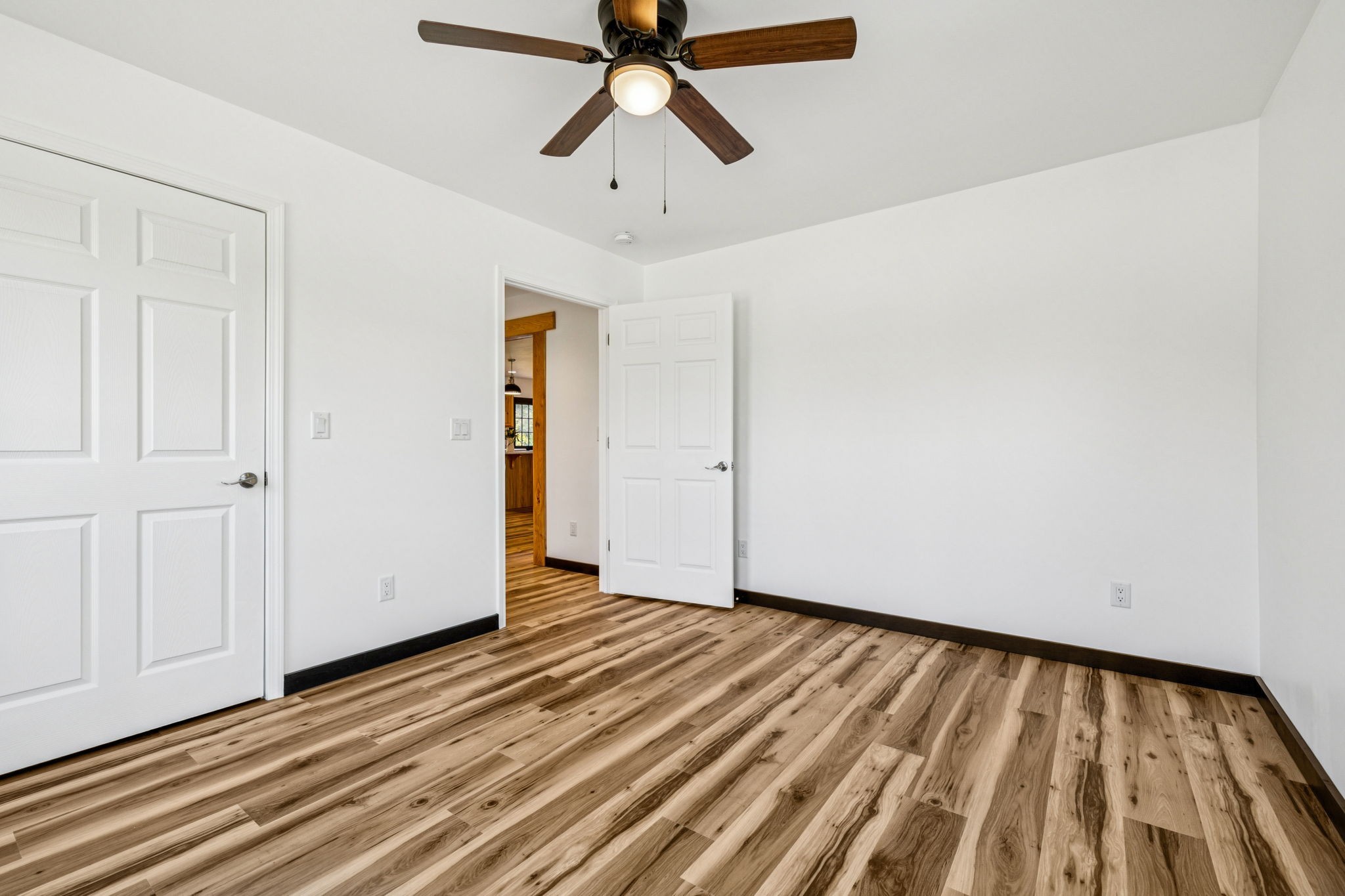 233 Ralph Spivey Lane Gainesboro, TN 38562 - Photo 34 of 45 a view of empty room with wooden floor