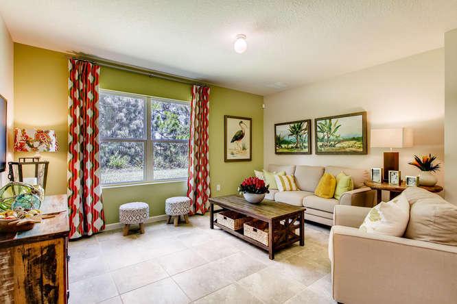 341 Southwest Ridgecrest Drive Port St. Lucie, FL 34953 - Photo 4 of 16 LIVING ROOM