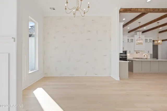 $477,330 | 102 Travellers Palm Way, Youngsville, LA 70592