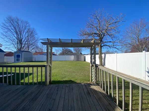 $199,900 | 1809 29th Avenue, Menominee, MI 49858