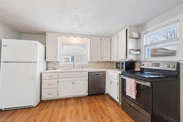 $199,900 | 1809 29th Avenue, Menominee, MI 49858