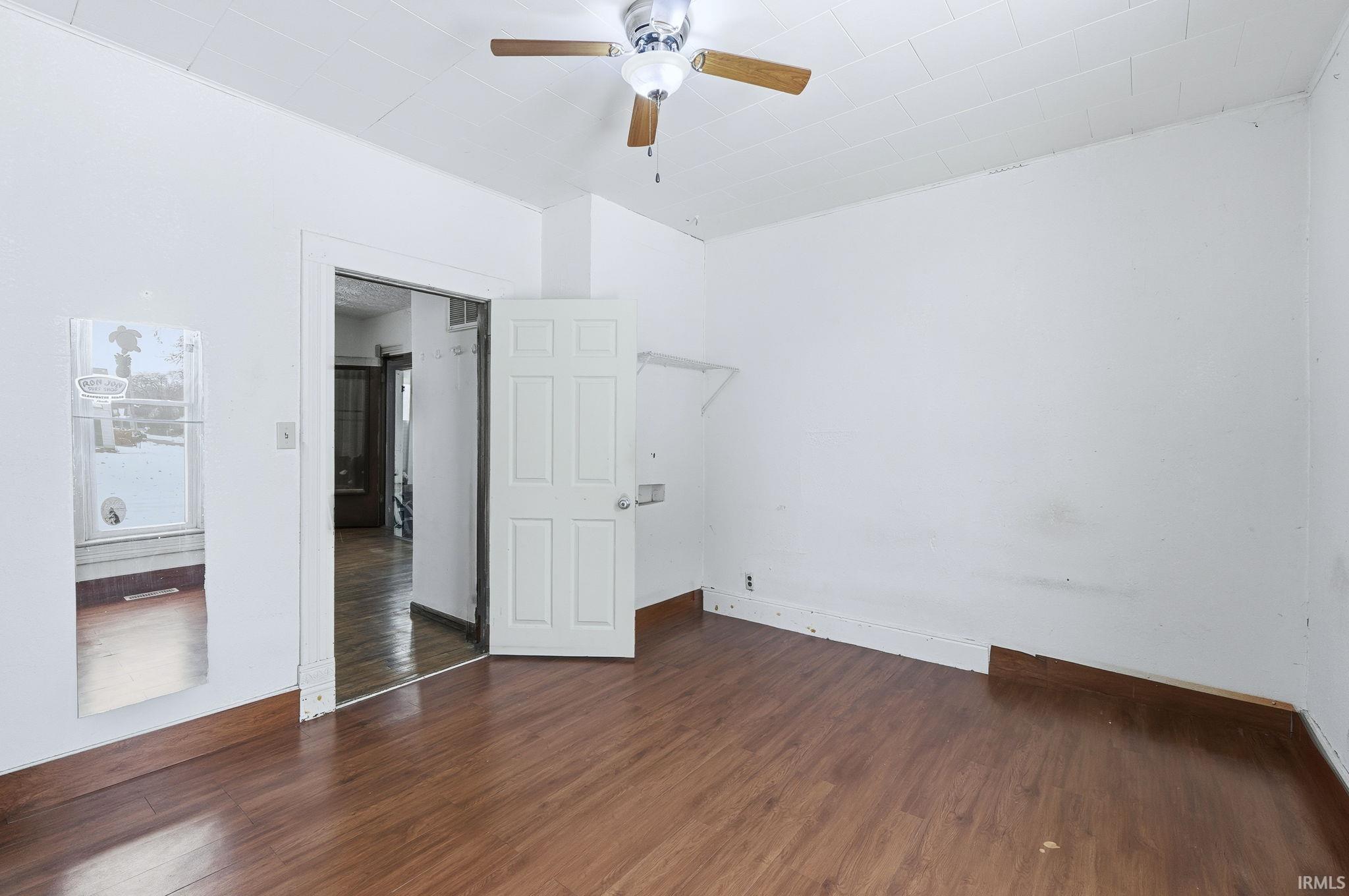 408 Shultz Street Logansport, IN 46947 - Photo 12 of 36