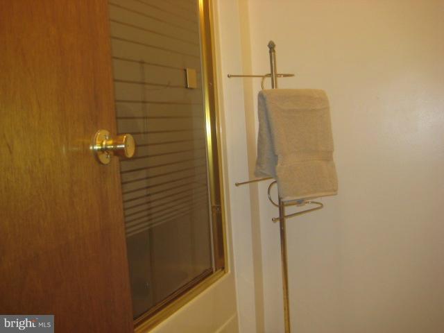 705 Sycamore Leaf Road Severn, MD 21144 - Photo 16 of 18 a bathroom with a shower