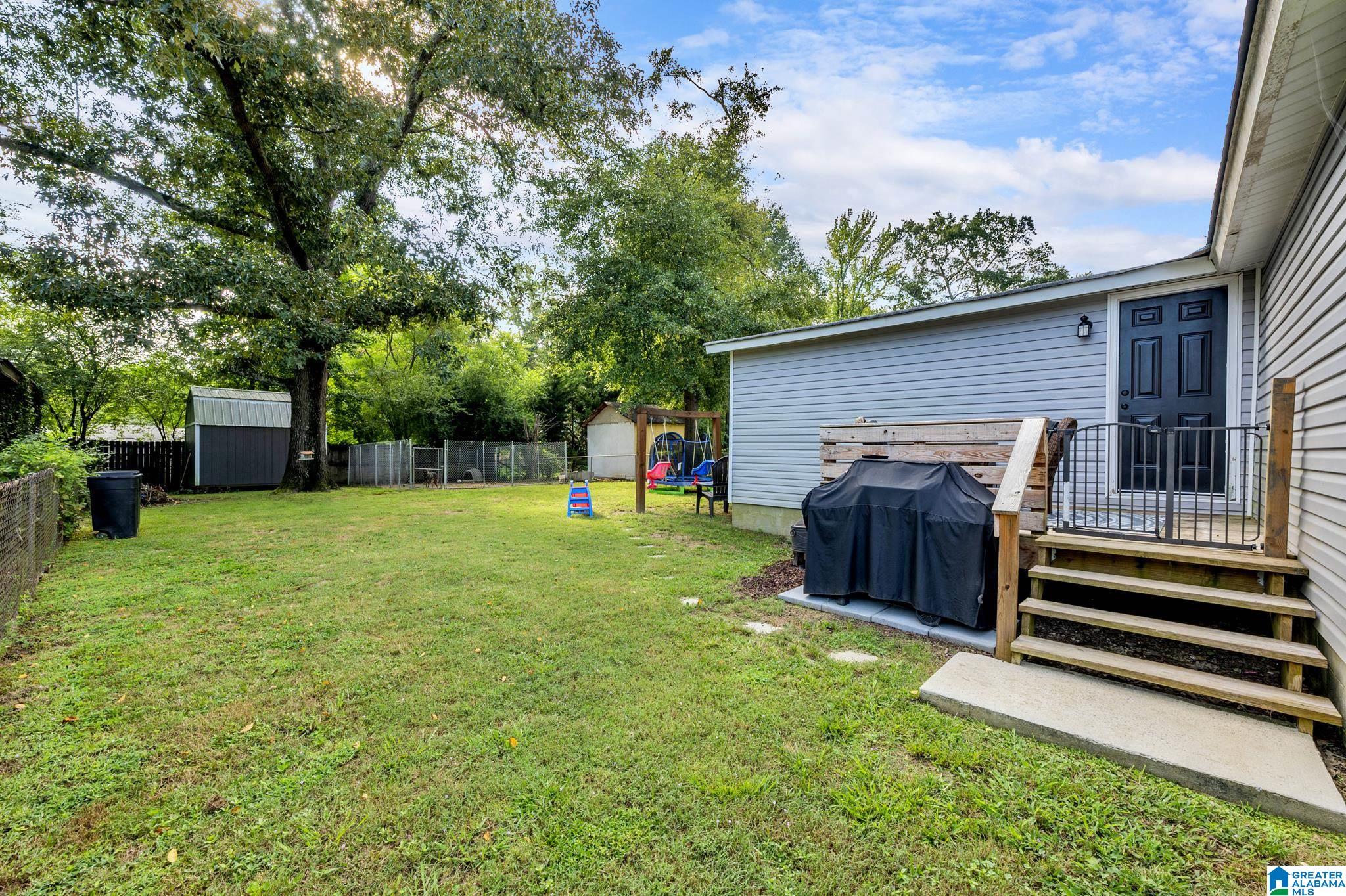 60 Earley Street Sumiton, AL 35148 - Photo 4 of 29