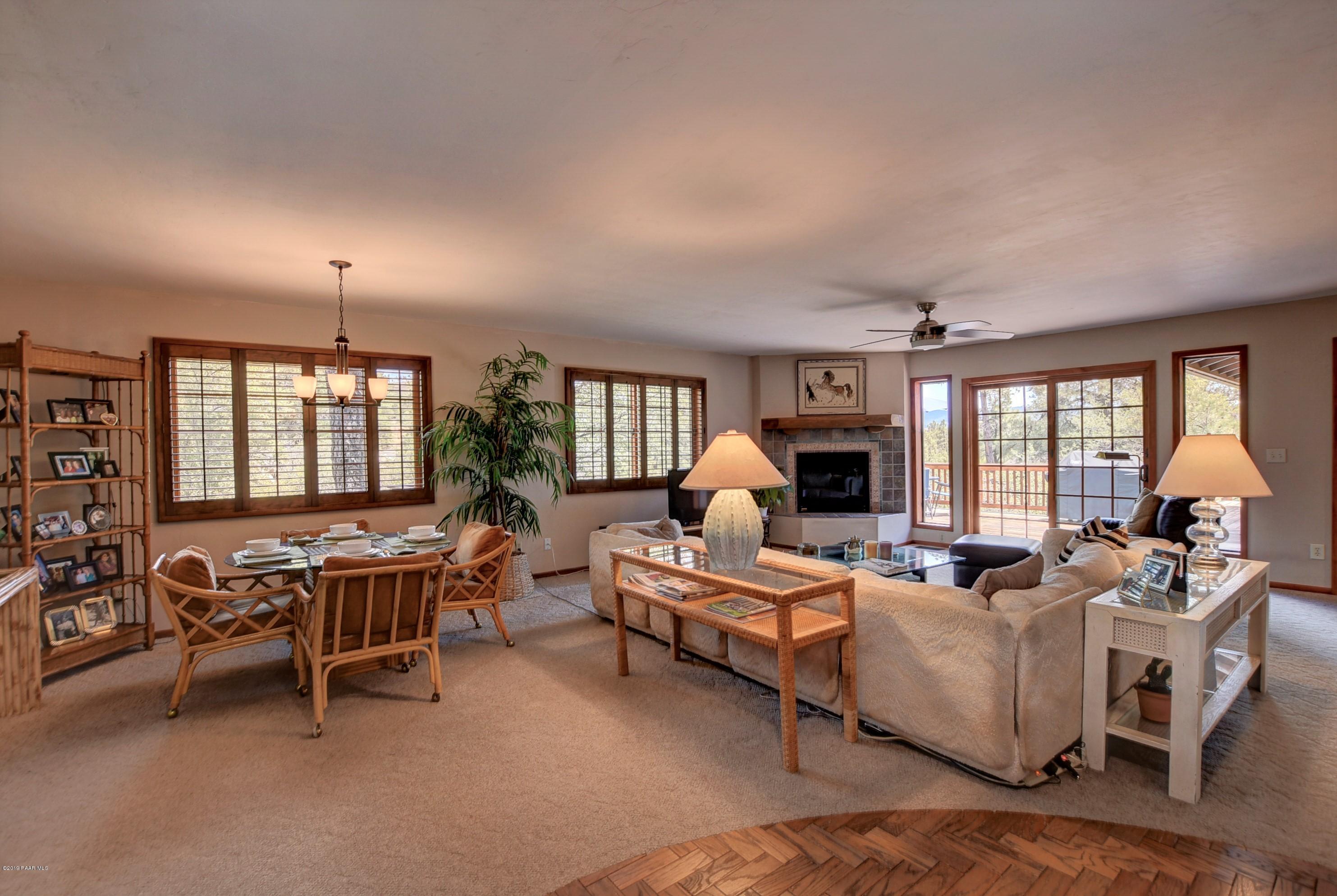 2008 View Point Road Prescott, AZ 86303 - Photo 15 of 42 Family Room
