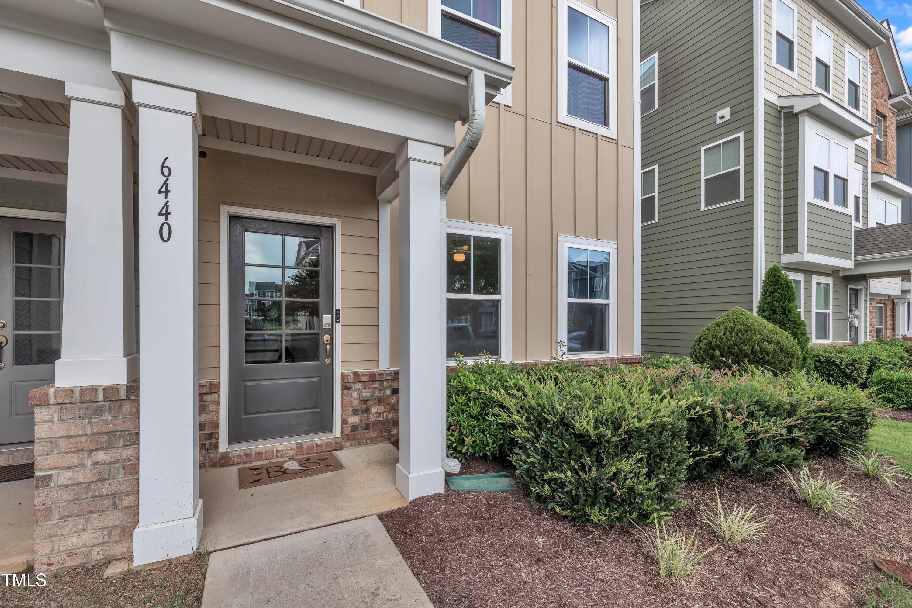 05-6440 Perry Creek-35