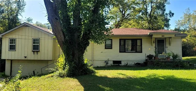 $190,000 | 2740 North 59 Street, Kansas City, KS 66104