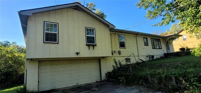 $190,000 | 2740 North 59 Street, Kansas City, KS 66104
