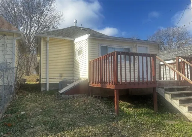 $105,000 | 3123 North 10th Street, St. Joseph, MO 64505