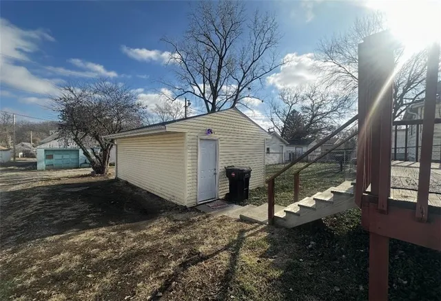 $105,000 | 3123 North 10th Street, St. Joseph, MO 64505