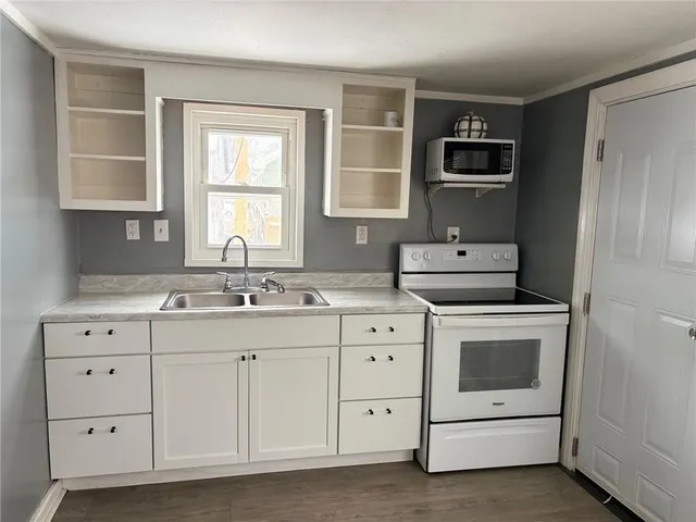 $105,000 | 3123 North 10th Street, St. Joseph, MO 64505