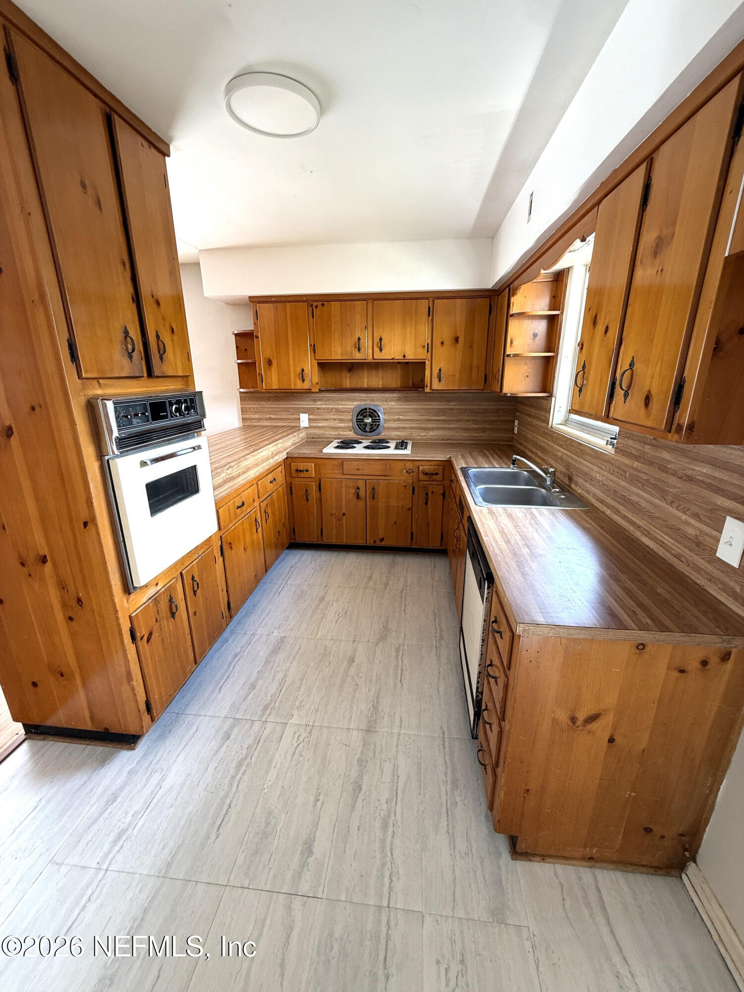 3836 Marianna Road Jacksonville, FL 32217 - Photo 9 of 19 kitchen