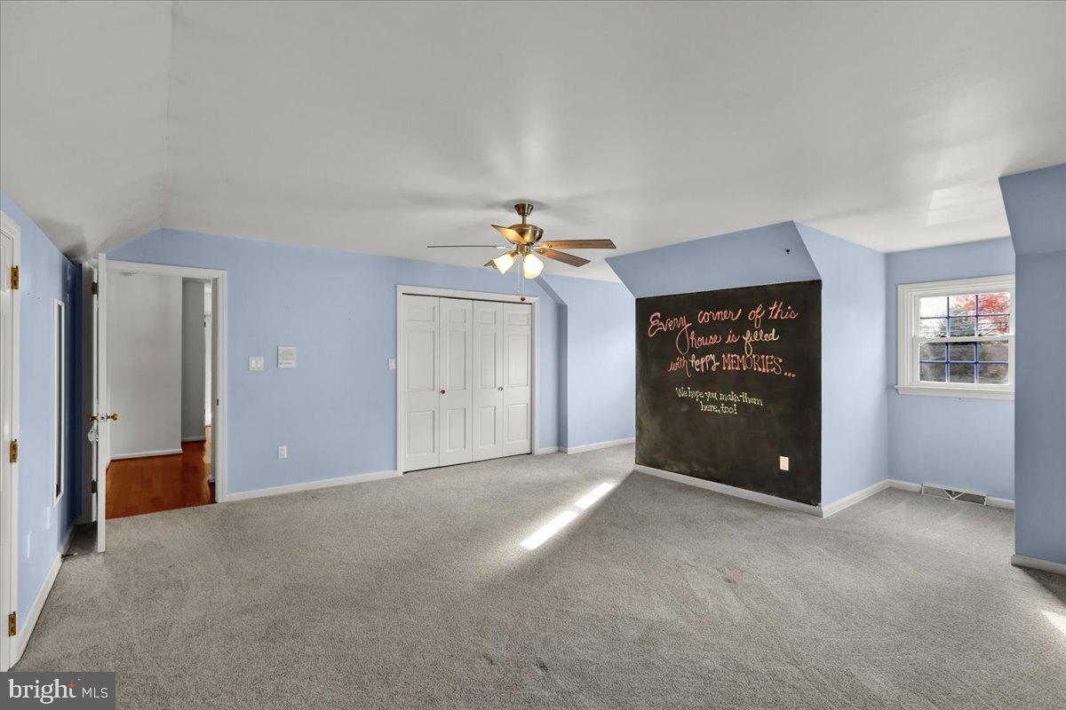 561 Millcross Road Lancaster, PA 17601 - Photo 28 of 52 a view of a livingroom with a ceiling fan and entryway