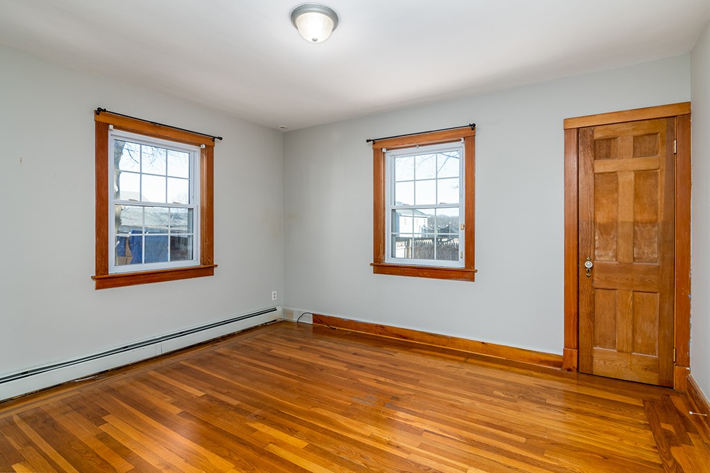 327 George Waterman Road Johnston, RI 02919 - Photo 15 of 23