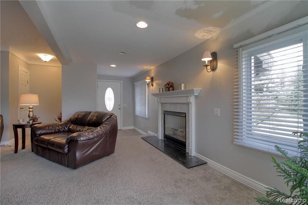 50180 Callens Road Chesterfield, MI 48047 - Photo 9 of 33