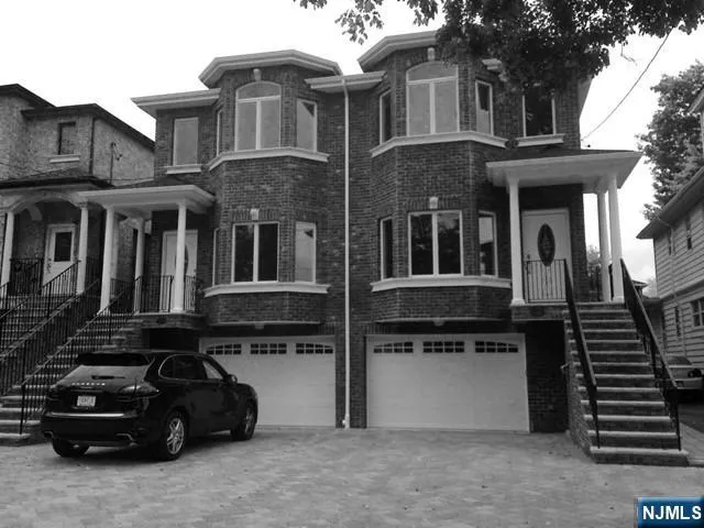 $5,500 | 52 West Homestead Avenue, Unit A, Palisades Park, NJ 07650