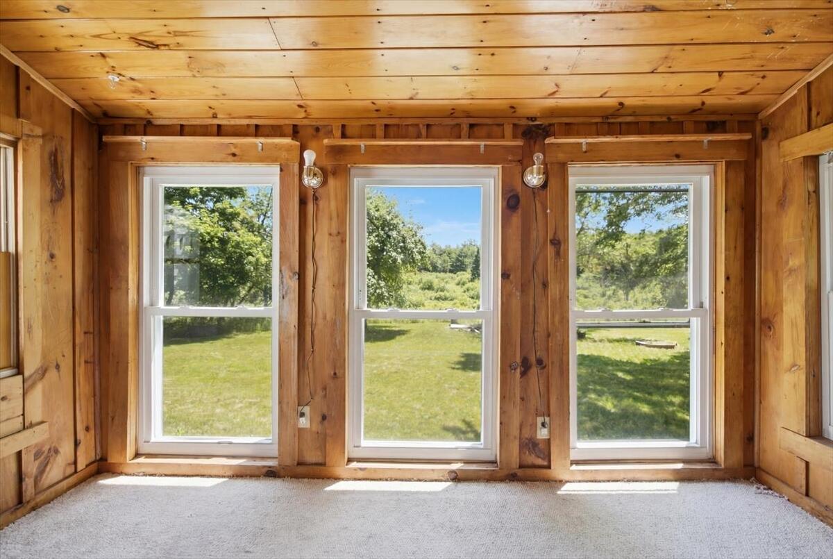 229 Chopps Cross Road Woolwich, ME 04579 - Photo 40 of 60 Enclosed porch / bonus room