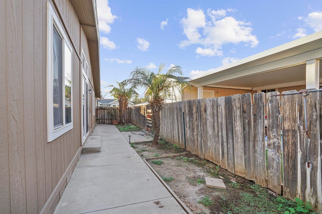 15935 Spring Oaks Road, Unit 84 El Cajon, CA 92021 - Photo 23 of 30 Gallery Image 23