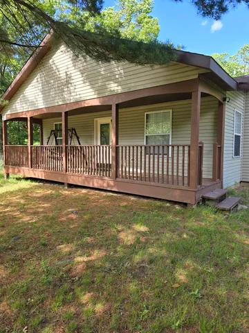 $239,000 | 2838 West 3rd Drive, Oxford, WI 53952