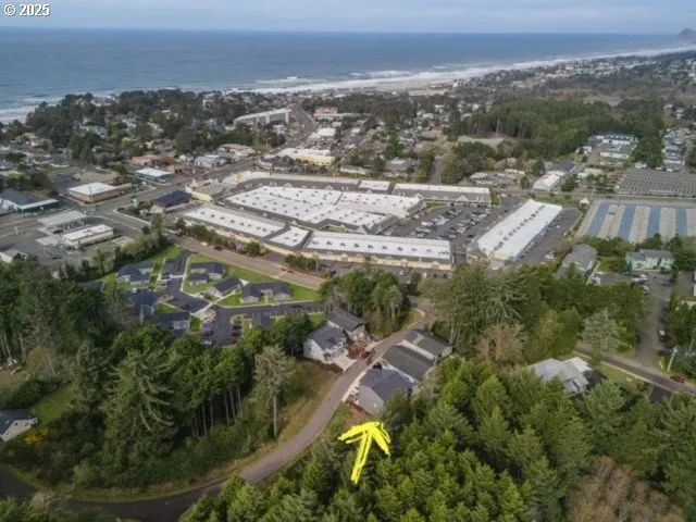 $439,000 | 1502 Southeast Marine Avenue, Lincoln City, OR 97367