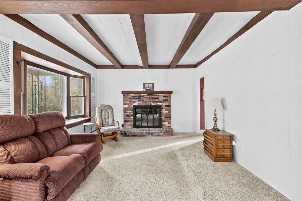 269 Middleboro Road Freetown, MA 02717 - Photo 18 of 42