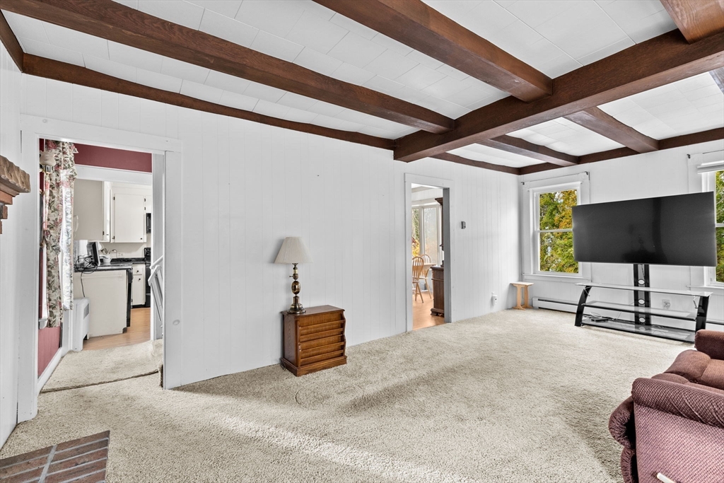 269 Middleboro Road Freetown, MA 02717 - Photo 21 of 42