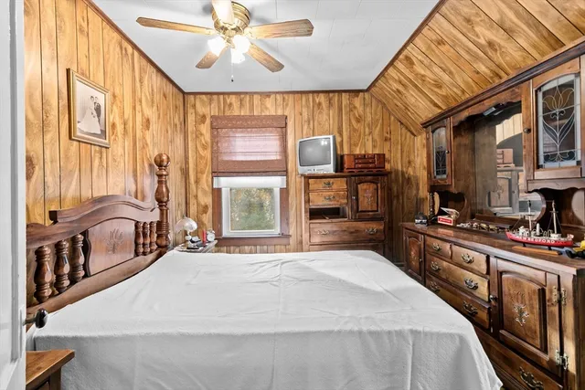 $469,900 | 269 Middleboro Road, Freetown, MA 02717