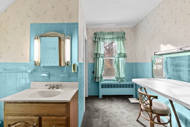 $469,900 | 269 Middleboro Road, Freetown, MA 02717