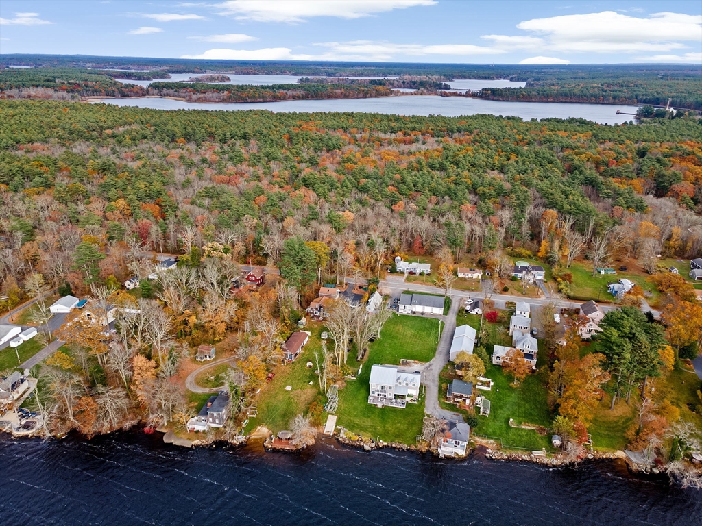 269 Middleboro Road Freetown, MA 02717 - Photo 4 of 42