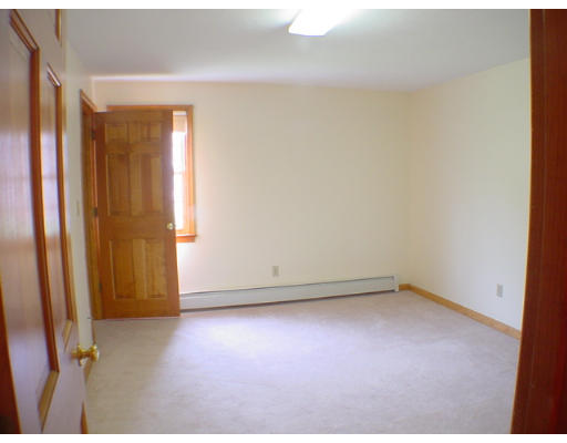 26 Stoneybrook Road Grafton, MA 01536 - Photo 17 of 28