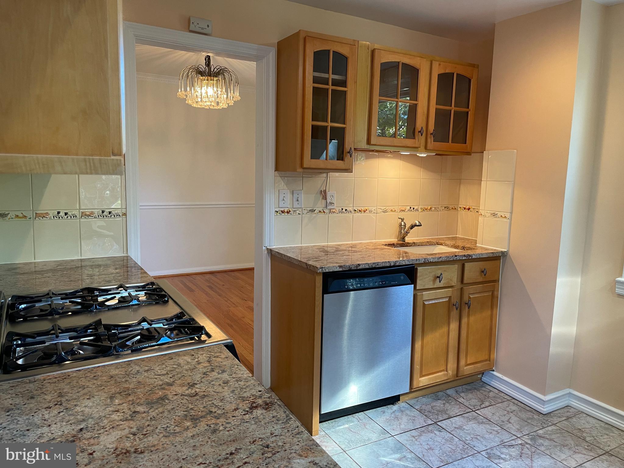 610 Ritchie Avenue Silver Spring, MD 20910 - Photo 15 of 33