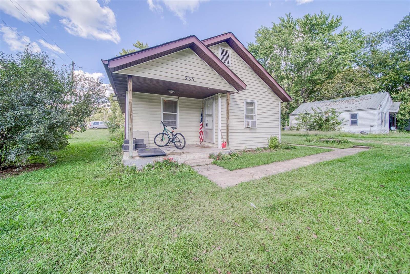 233 Old Salem Road Licking, MO 65542 - Photo 19 of 27