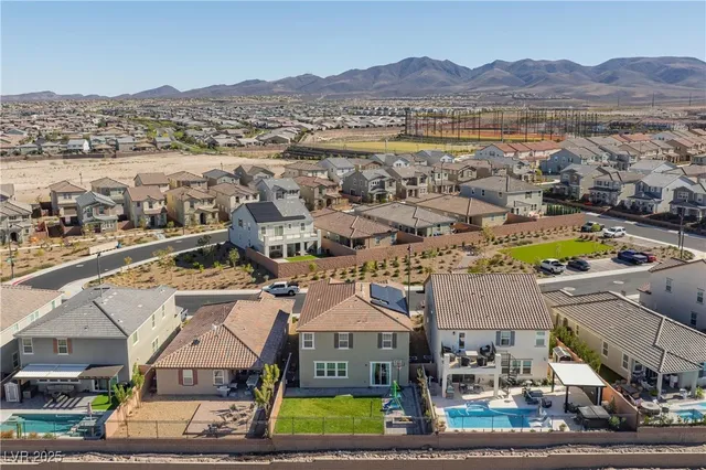 $775,000 | 2741 Gallarate Drive, Henderson, NV 89044