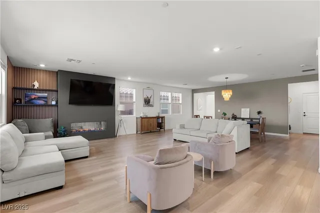 $775,000 | 2741 Gallarate Drive, Henderson, NV 89044