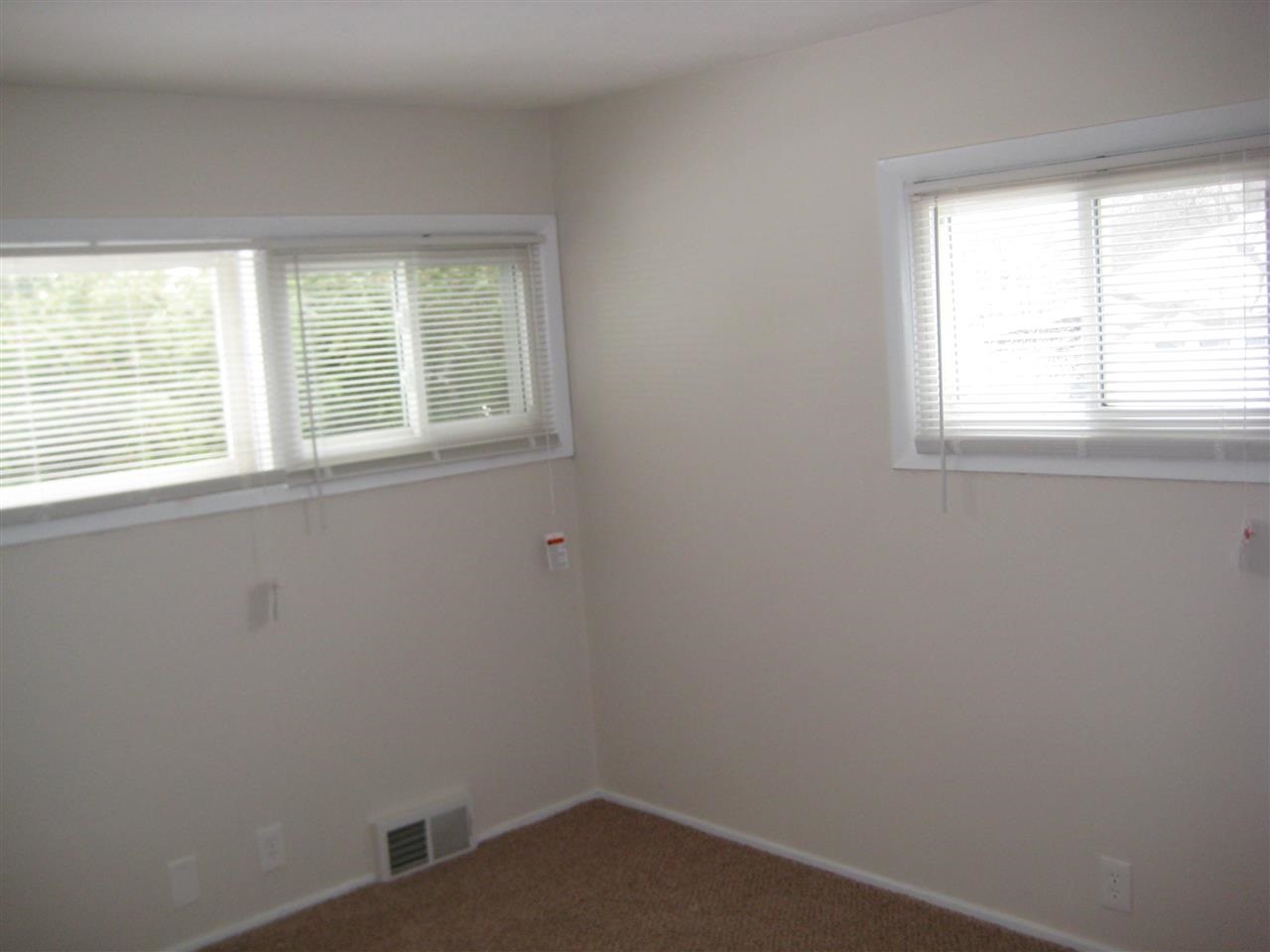 555 West Maple Street Waterloo, IN 46793 - Photo 8 of 10 Gallery Image 8