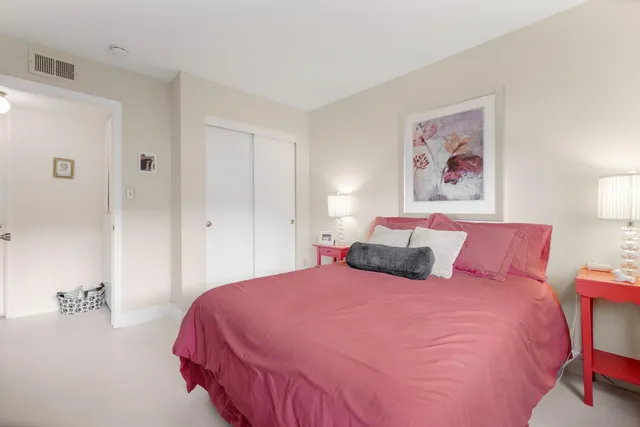 $330,000 | 2420 Via Camino Avenue, Carmichael, CA 95608